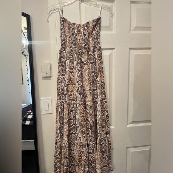 Blue Island strapless sundress, size medium, reptile print - Picture 2 of 6